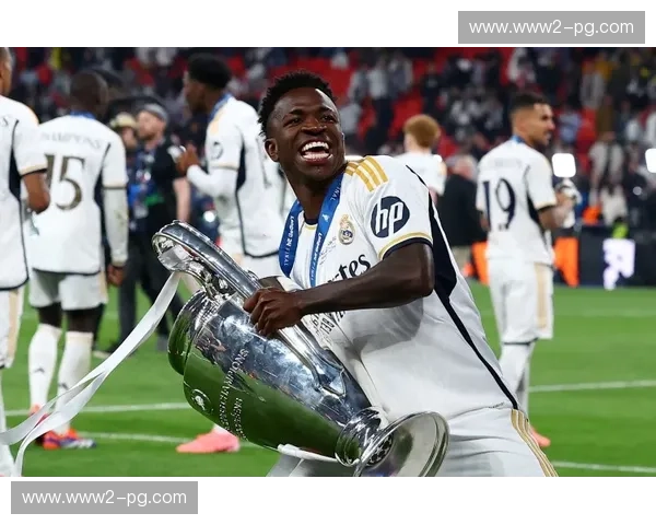 皇马次回合稳守反击战术奏效 姆巴佩维尼修斯双翼齐飞锁定胜局